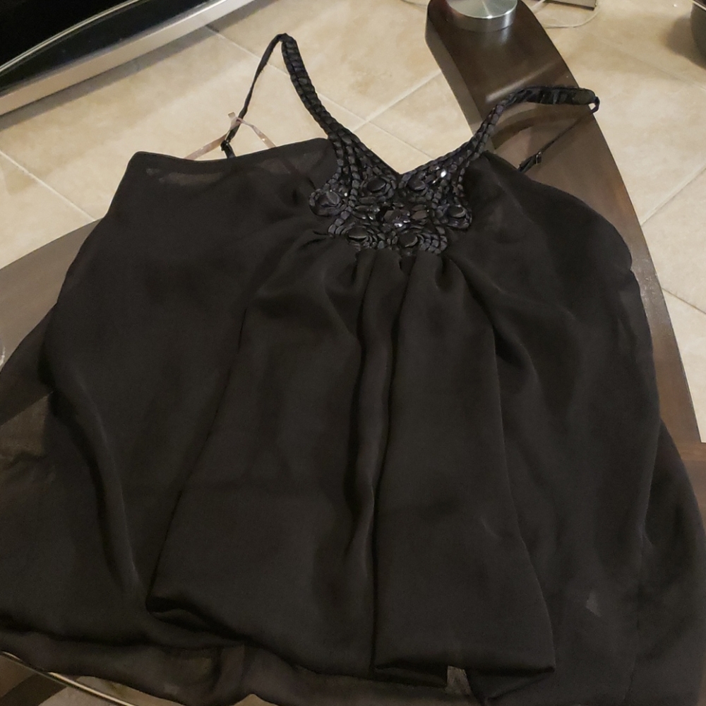 Sleeveless Top